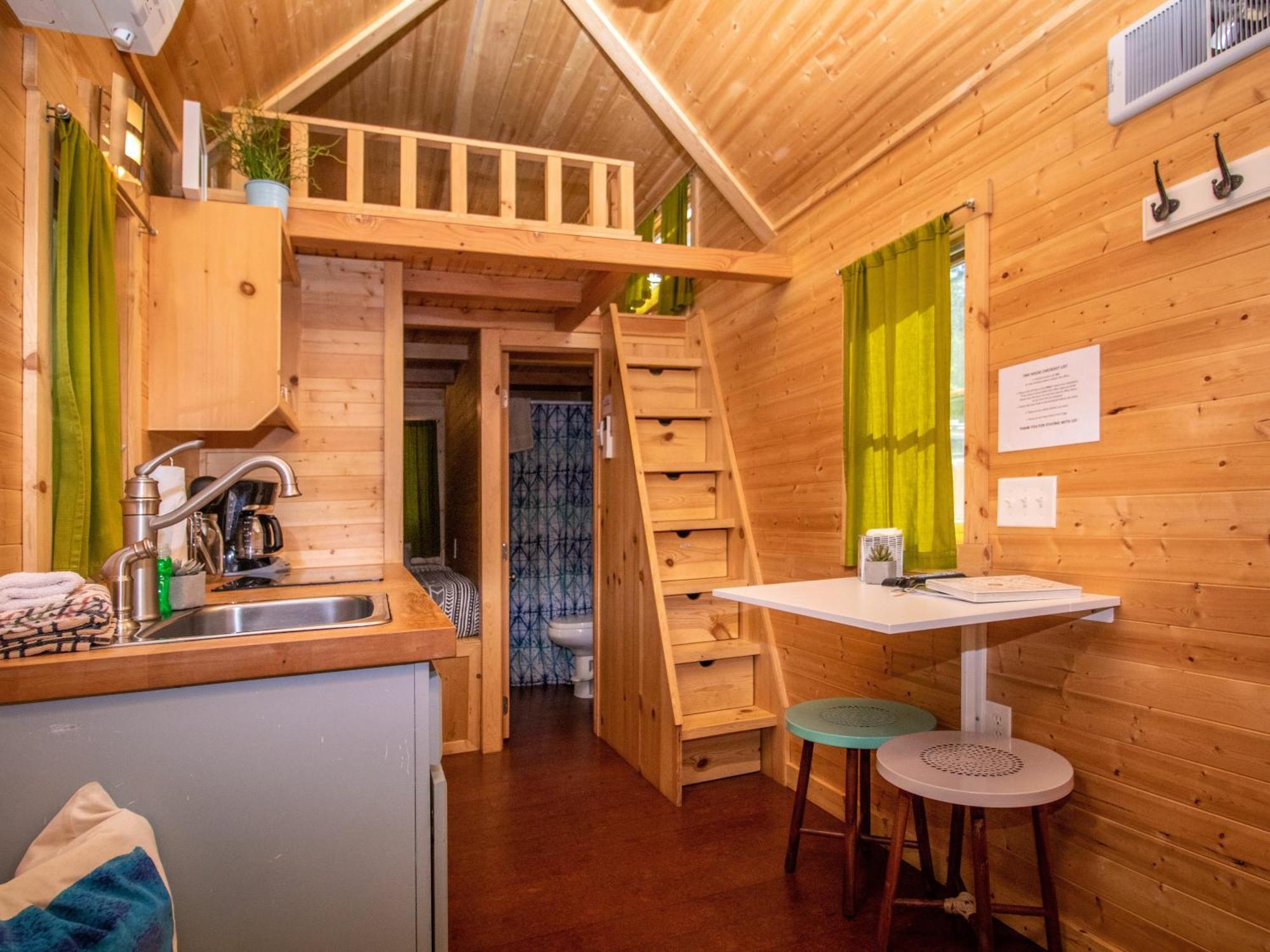 Mt Hood Tiny House Village Welches Buitenkant foto