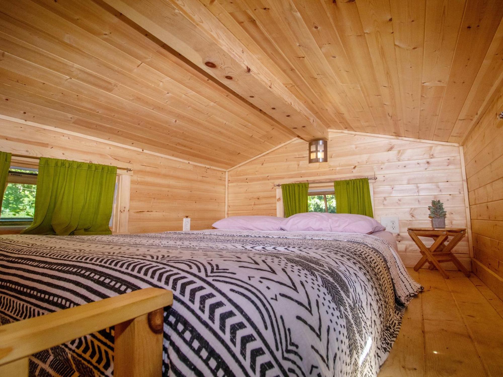 Mt Hood Tiny House Village Welches Buitenkant foto