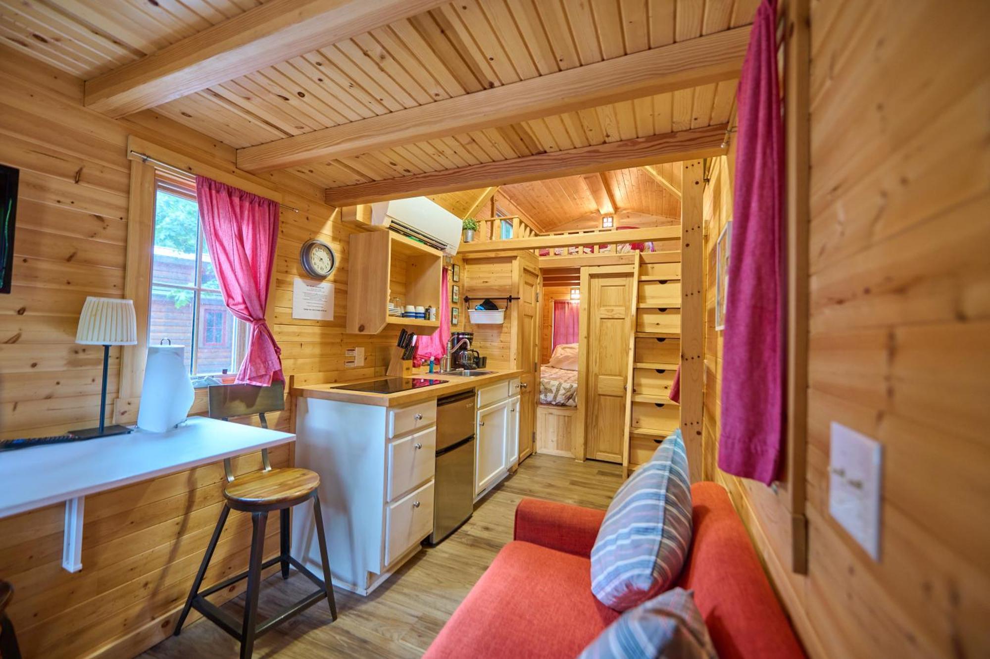 Mt Hood Tiny House Village Welches Buitenkant foto