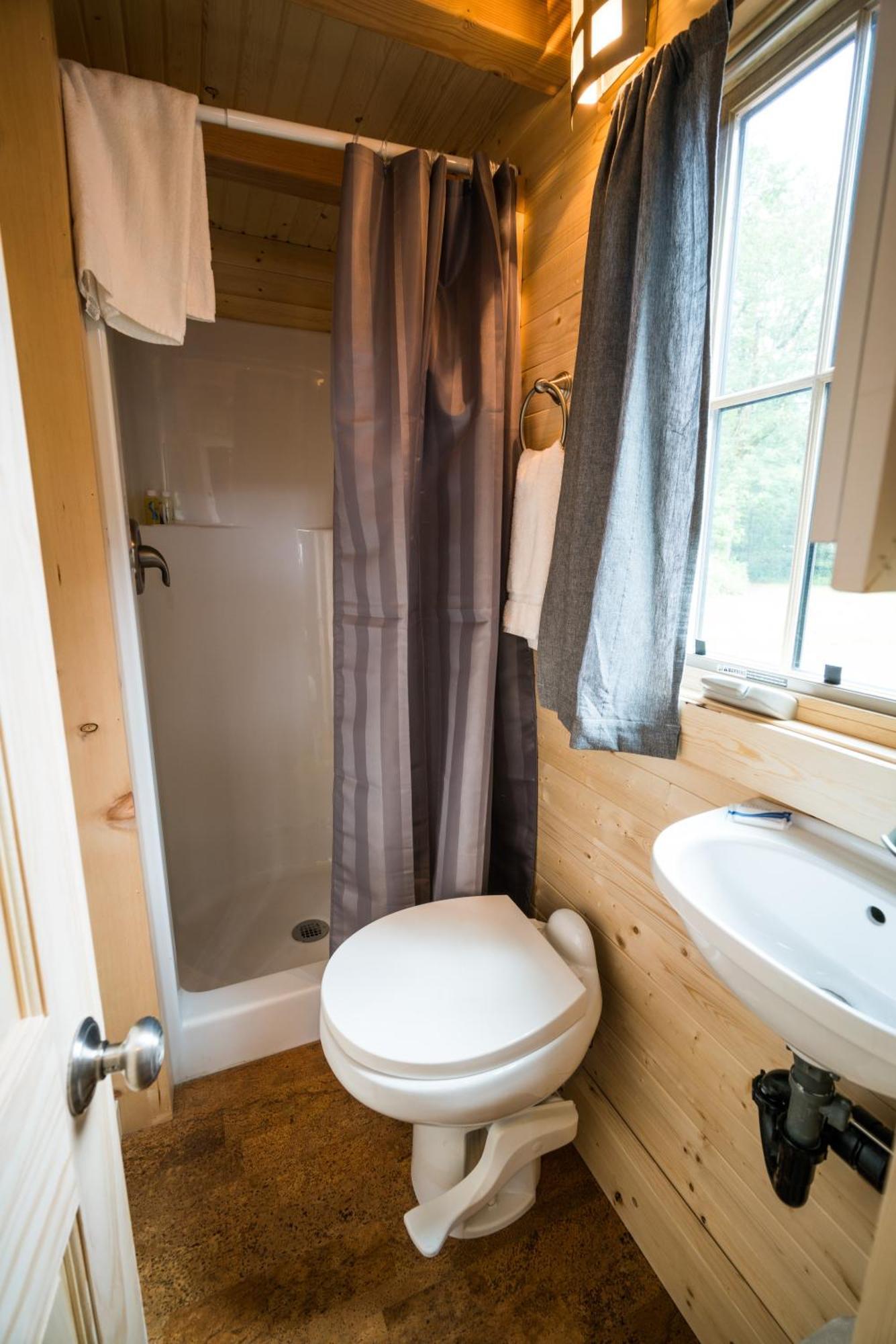 Mt Hood Tiny House Village Welches Buitenkant foto